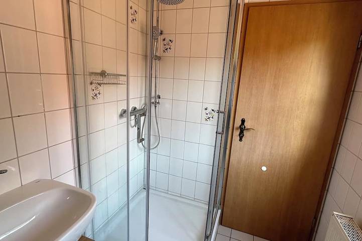 Ferienwohnung für 3 Personen, mit Garten in Schortens - 4