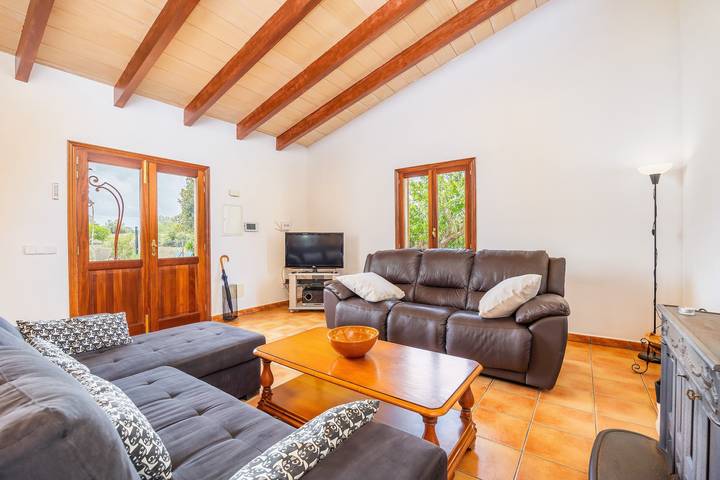 Landhaus 'Casita Rafal Roig' mit Bergblick, Wlan und Klimaanlage in Maria de la Salut, Mallorca Inselmitte