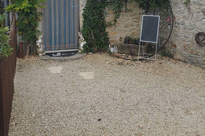 Gîte pour 4 personnes, avec Jardin