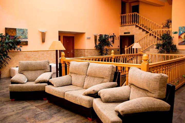 Hotel para 2 personas, con terraza y jacuzzi en Cuenca del Alberche - 3