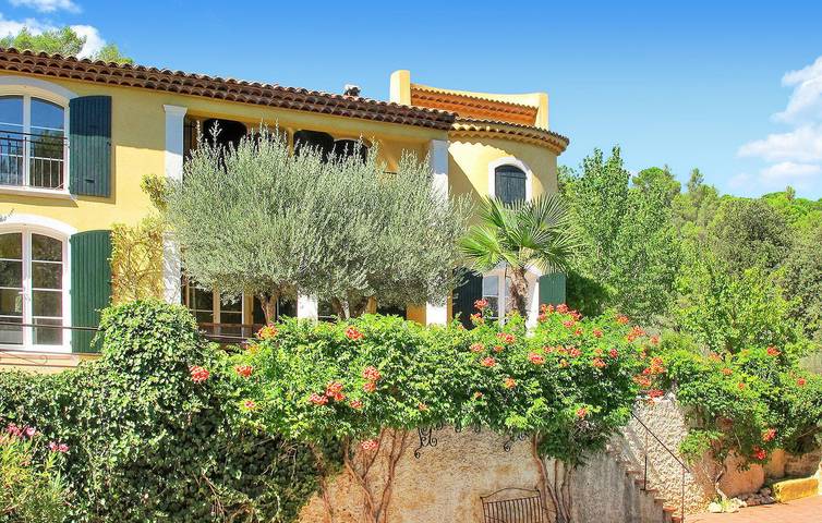 Location de vacances pour 10 personnes, avec Terrasse à Correns - 2