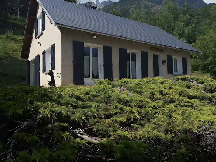 Chalet pour 12 personnes, avec jardin, animaux acceptés dans Hautes-Alpe - 3