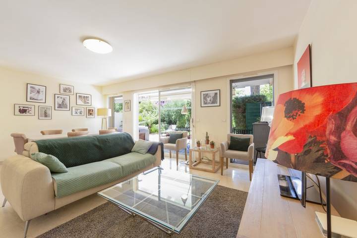 Ferienwohnung für 5 Personen, mit Terrasse und Garten in Cannes - 4