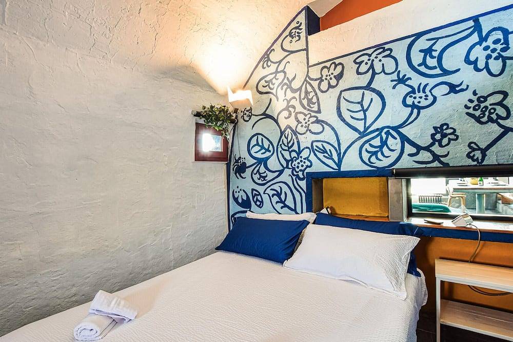 Entire apartment, Lake Iseo lovely apartament in Branico, Costa Volpino