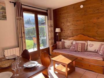 Gîte pour 4 personnes, avec balcon et piscine à Samoëns