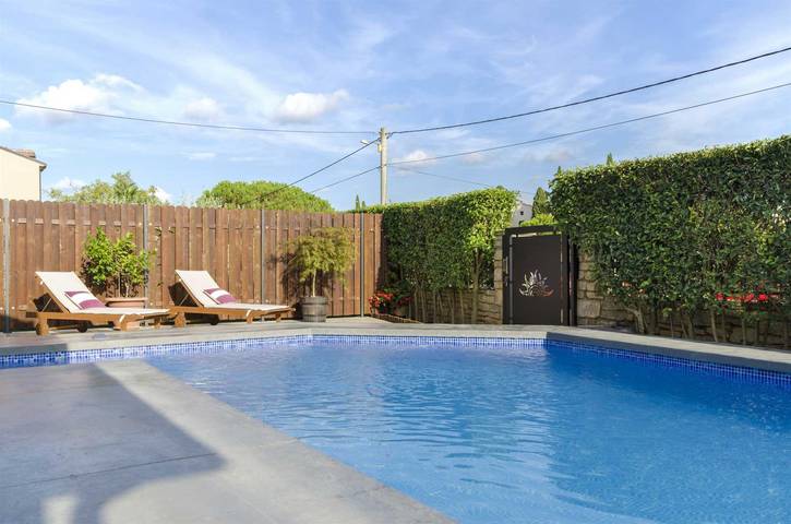 Villa für 6 Personen, mit Pool und Balkon in Rovinj - 3