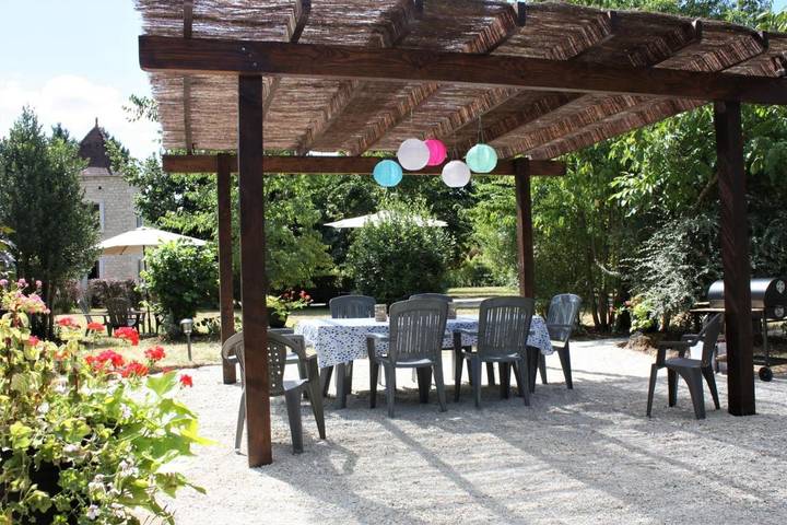 Location de vacances pour 7 personnes, avec vue et jardin à Luzech - 3