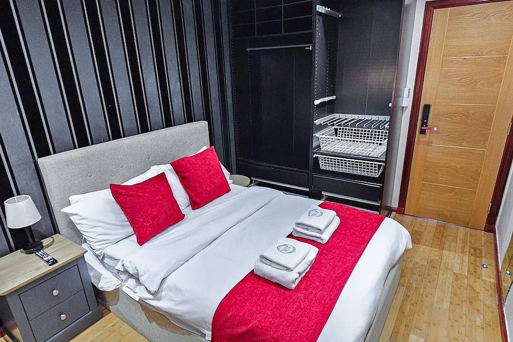 Duddingston Guest House - Room 8 in Edinburgh, Edinburgh and Lothian