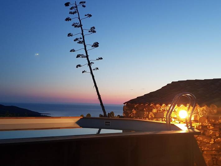 Maison de vacances pour 10 personnes, avec Terrasse ainsi que Jardin et Piscine dans Arcusa