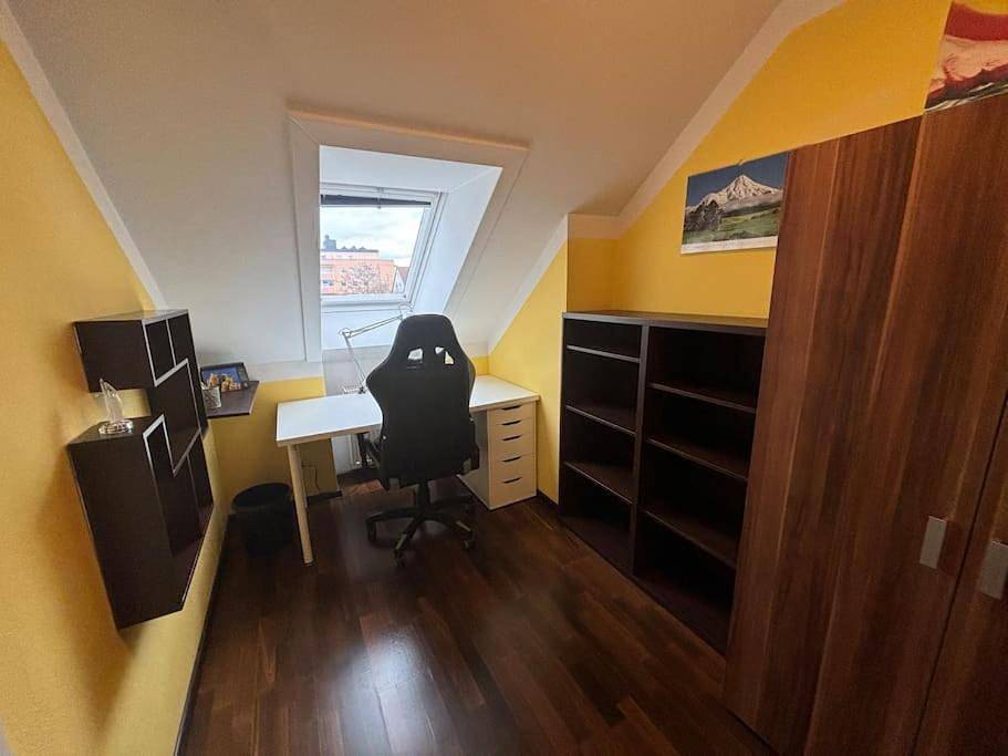 Ganze Wohnung, Two-Bedroom Apartment in Erding, Oberbayern