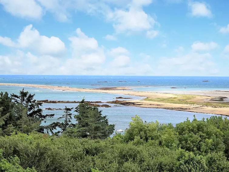 Maison 4 Personnes in Pleubian, Costa de granito rosa