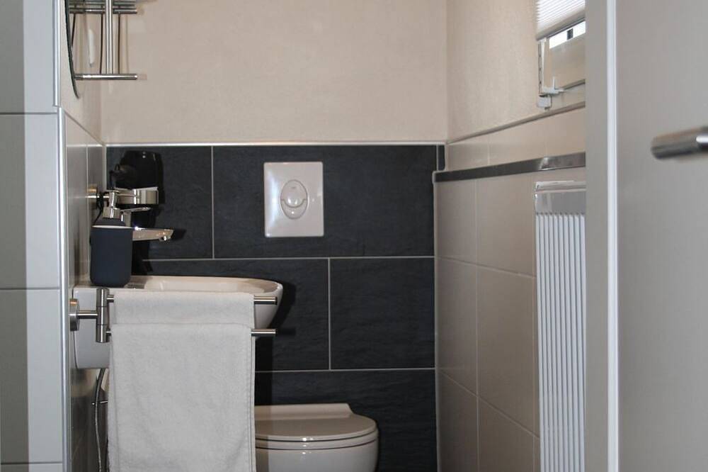 Ganze Wohnung, Ferienwohnung zur Trübenbach - Appartement/Fewo, Dusche, Wc, 1 Schlafraum in Kirn, Landkreis Bad Kreuznach