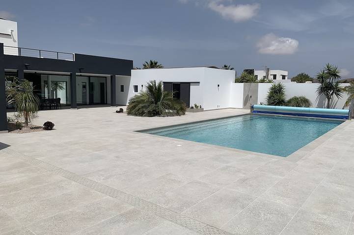 Villa pour 8 personnes, avec jardin et balcon - 1