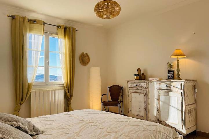 Location de vacances pour 6 personnes, avec jardin et terrasse à Nages-et-Solorgues - 3