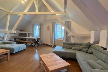 Gîte pour 12 personnes, avec jacuzzi et jardin, animaux acceptés à Furdenheim