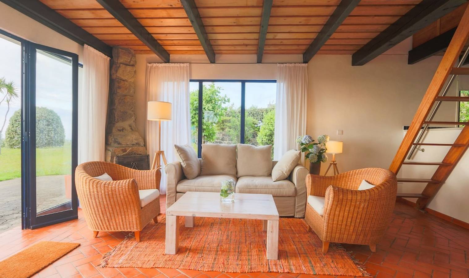 Casa de férias para 4 pessoas com jardim in São Miguel Island, Mosteiros
