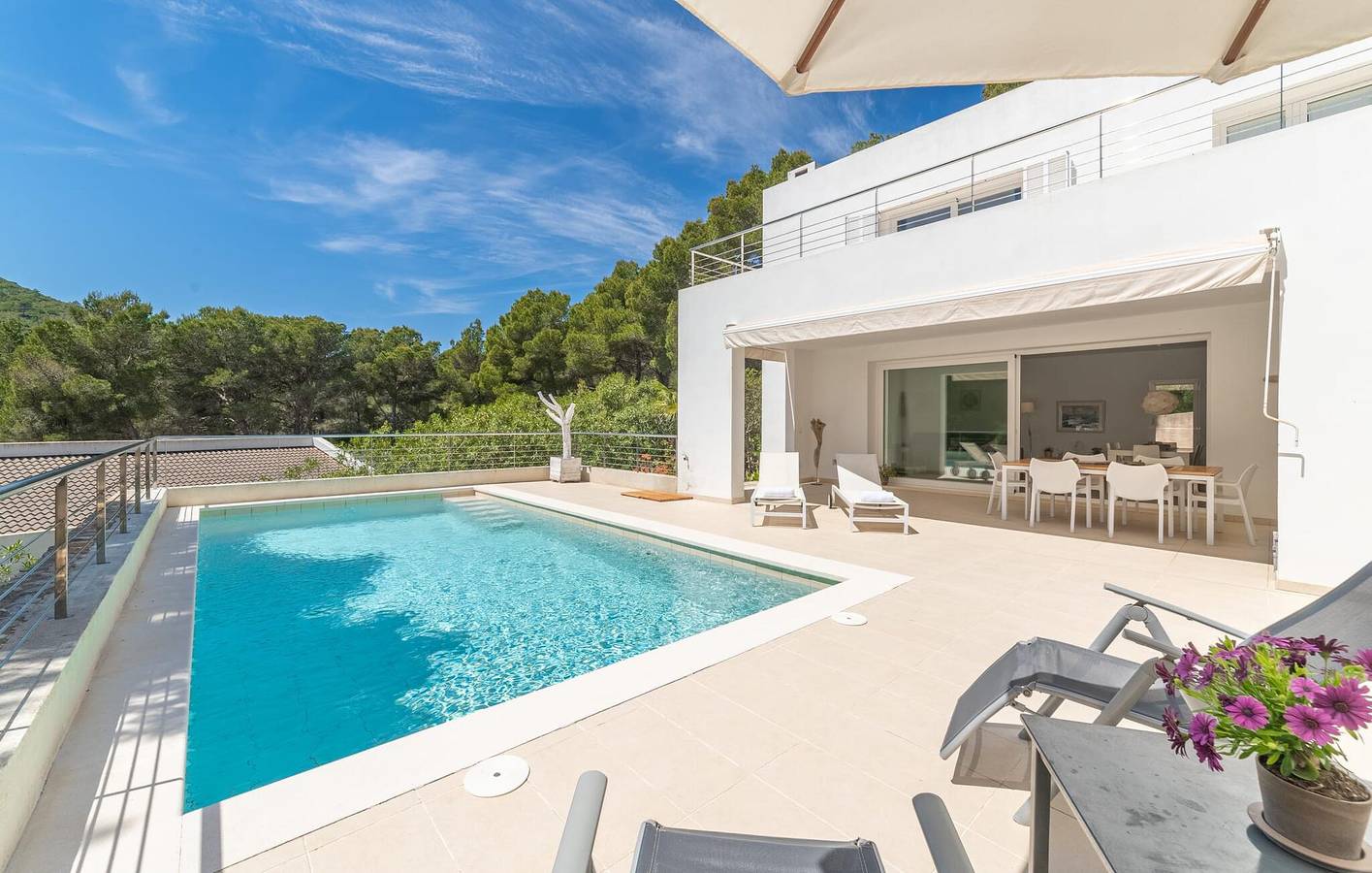 Apartment mit Meerblick, Pool und Terrasse, 1 km zum Strand in Capdepera, Mallorca Osten