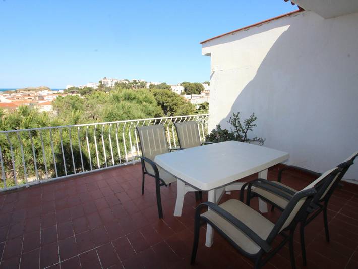 Gîte pour 6 personnes, avec jardin, animaux acceptés à Llançà - 2