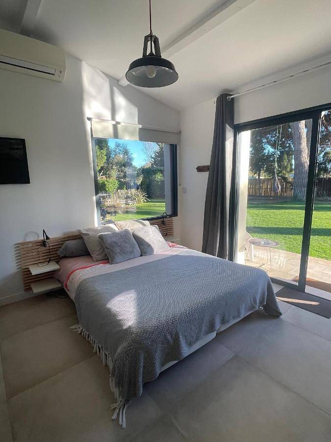 Maison d’hôte pour 3 personnes, avec vue ainsi que piscine et jardin à Castelnau-le-Lez - 4