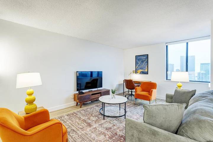 Appartement de vacances pour 4 personnes, avec sauna et piscine ainsi que jacuzzi et balcon à Montréal