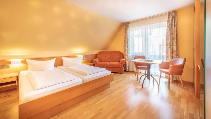 Hotel Breisacher Hof-Garni - Einzelzimmer in Breisach (Kernstadt), Breisach am Rhein