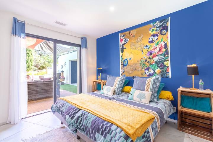 Gästezimmer „L'Occitane“ mit direktem Zugang zum Gemeinschaftspool & Außensitzbereich, Wlan in Treilles, Mittelmeerküste (Frankreich)