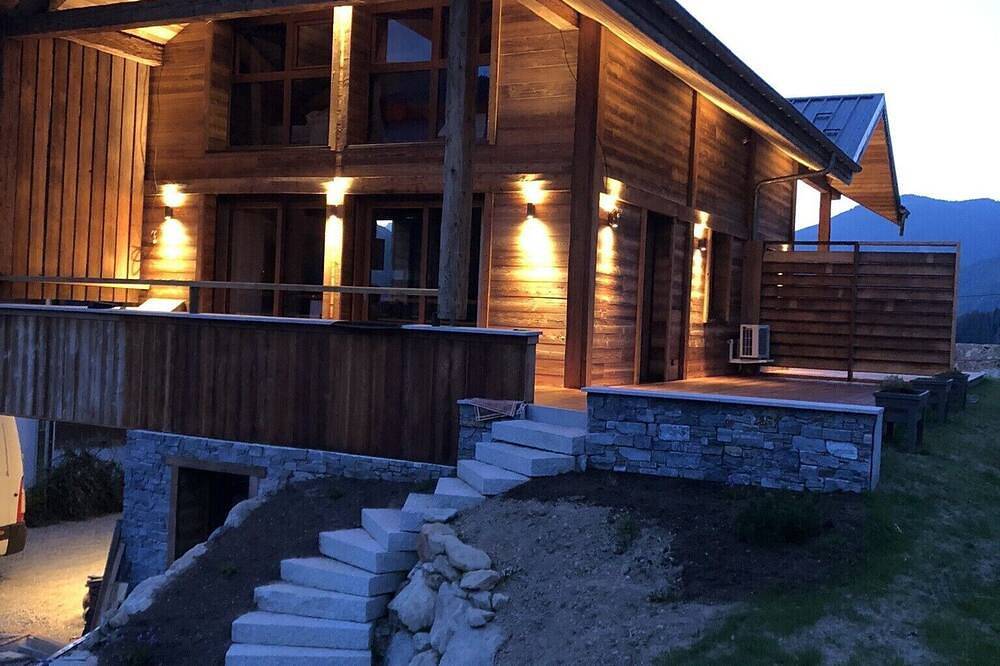 Mountain chalet. in Les Contamines-Montjoie, Pays du Mont-Blanc