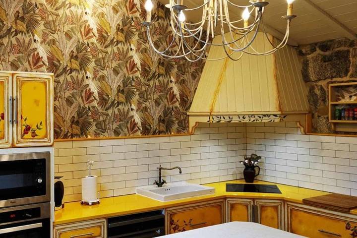 Casa de vacaciones para 16 personas, con jardín y piscina en Comarca de Pontevedra - 4