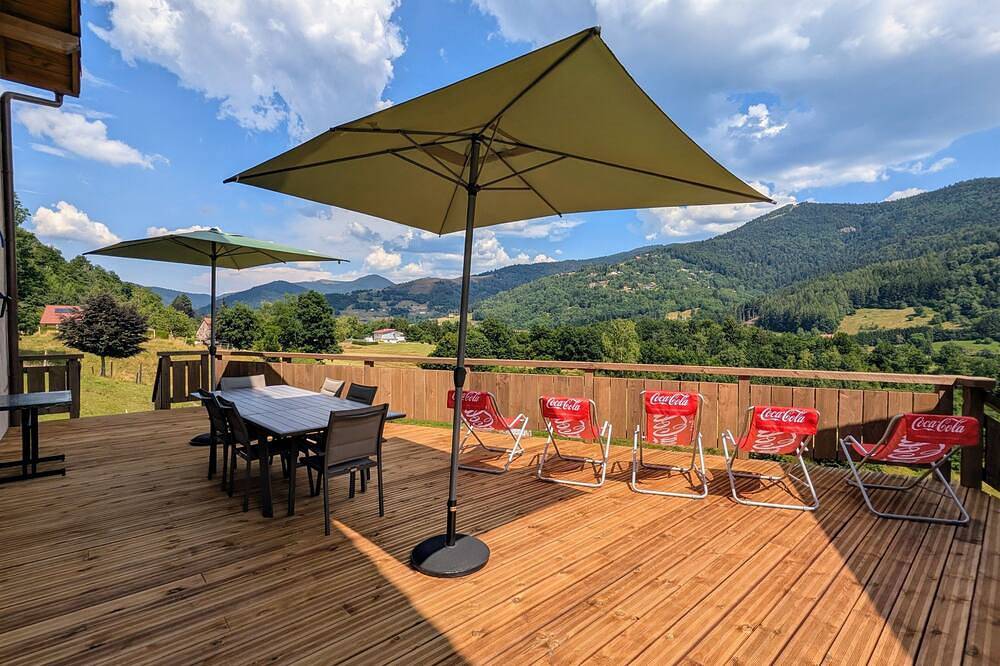 Gîte La Clé des Champs comfort for up to 10 people in Bussang, Parque natural regional de los Ballons des Vosges
