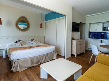 Camping pour 4 Personnes dans Biarritz, Côte Basque, Photo 1