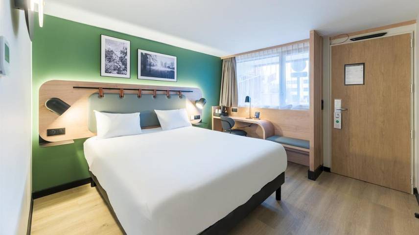 Hôtel pour 4 personnes, avec terrasse, animaux acceptés