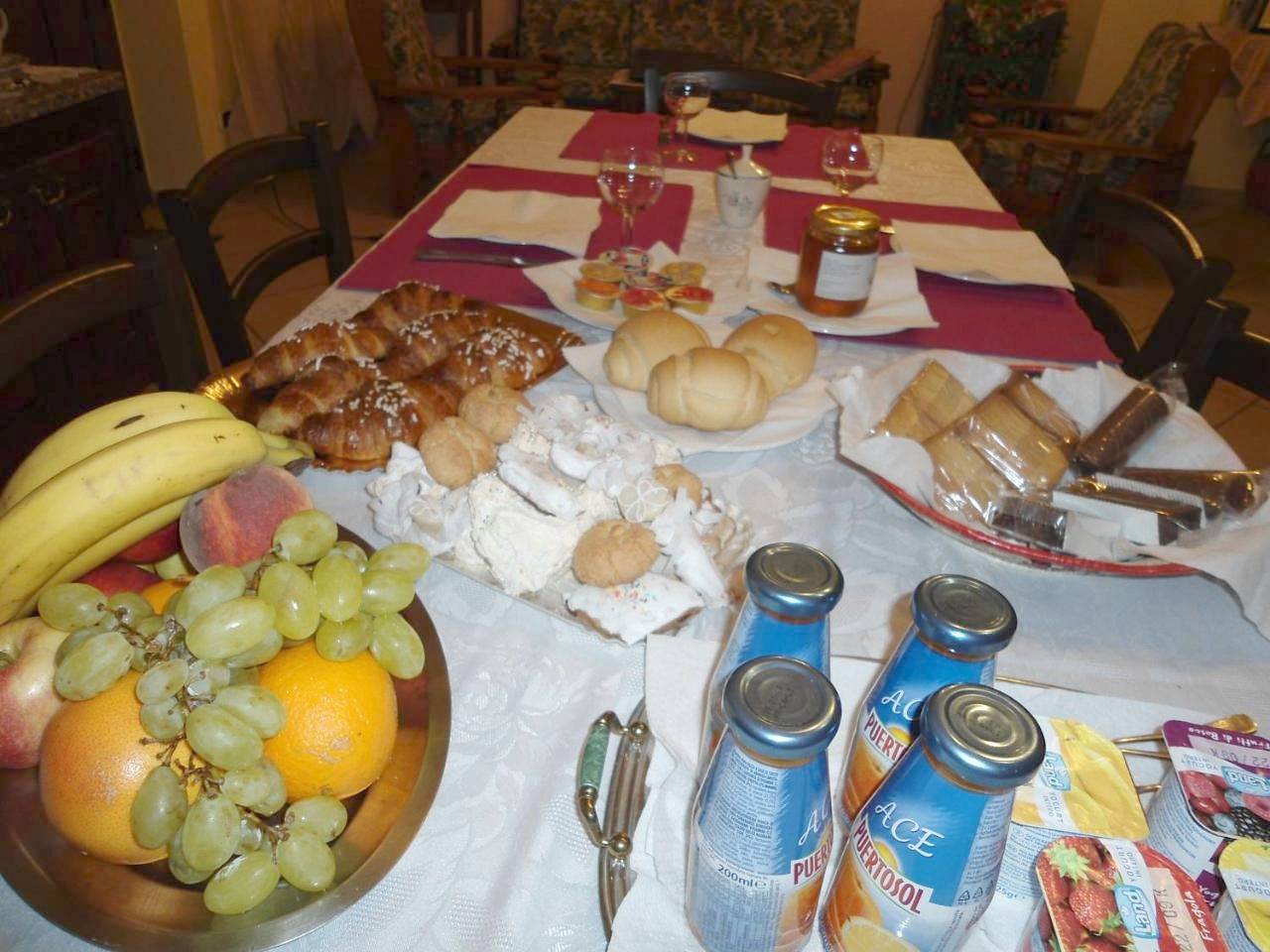Double or Twin Room with External Bathroom in Mandas, Province de Cagliari