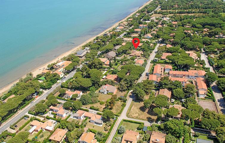 Appartamento intero, Appartamento al piano terra sulla spiaggia con aria condizionata e parcheggio in Giannella, Orbetello