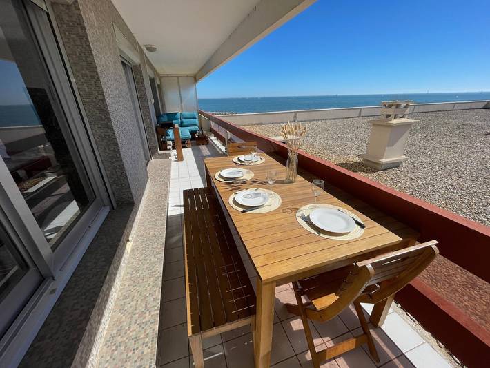 Location de vacances pour 4 personnes, avec Terrasse à La Grande-Motte