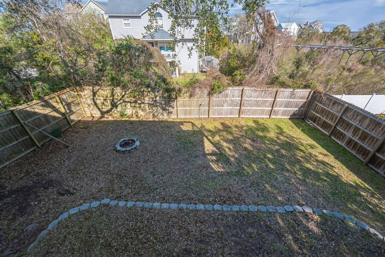 Walk to Beach, Private Deck, Family Fun in Surf City, Topsail Island