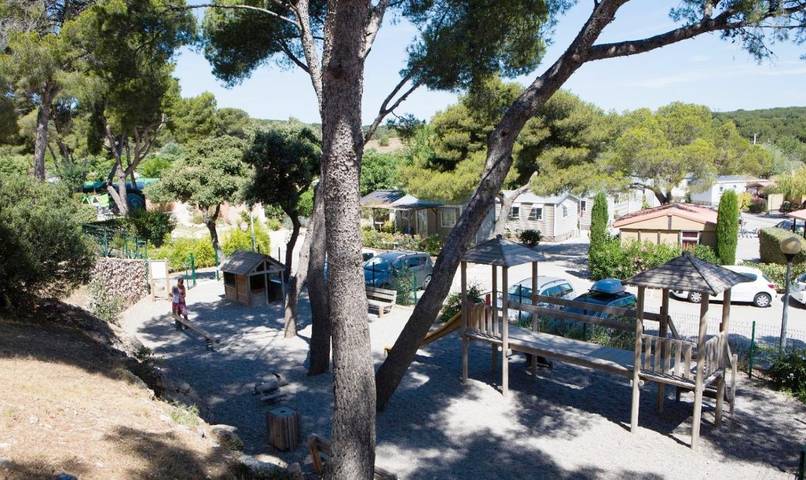 Location de vacances pour 5 personnes, avec terrasse, animaux acceptés dans Plage de Sainte Croix - 2