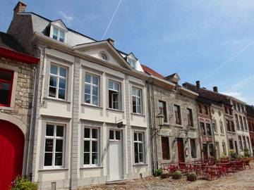 Gîte pour 10 personnes, avec jardin à Limbourg