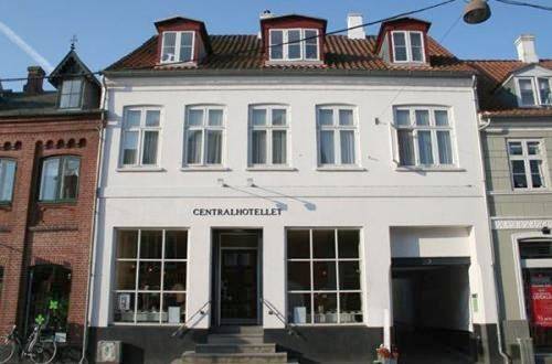 Hotel for 2 personer, med terrasse og have samt udsigt i Køge