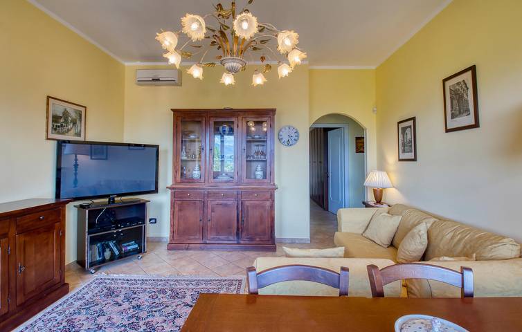 Gîte pour 4 personnes, avec terrasse et vue sur le lac dans Stresa - 4