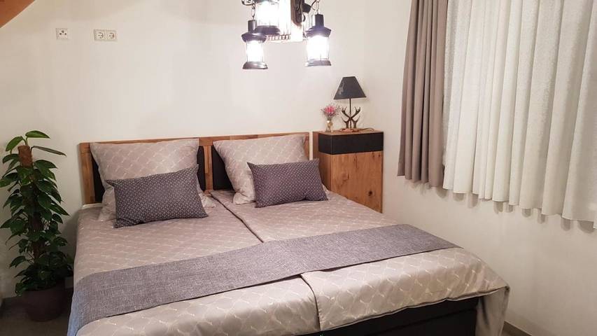 Ferienhaus für 2 Personen, mit Terrasse und Garten sowie Ausblick