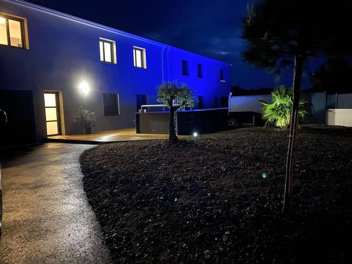 Villa pour 10 personnes, avec Terrasse ainsi que Jardin et Piscine à Saint-Jean-de-Monts