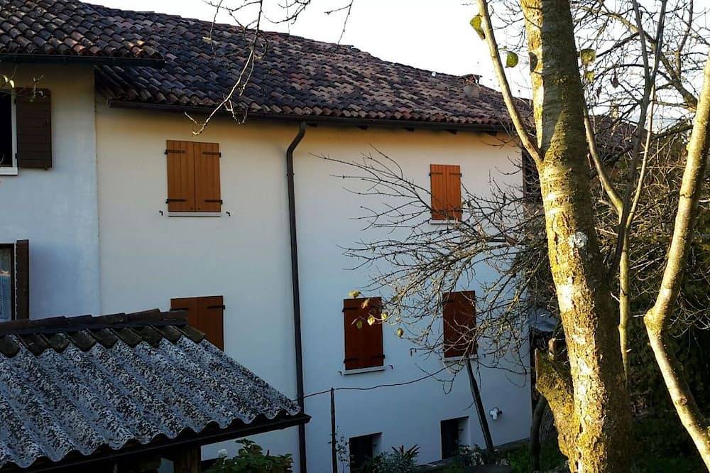 Entire apartment, Haus in den Höfen in Feltre, Cimonega Group