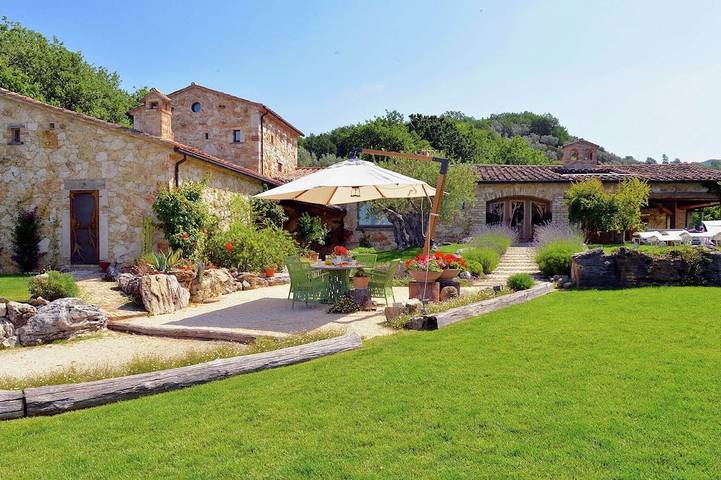 Ferienhaus für 12 Personen, mit Garten und Pool, mit Haustier