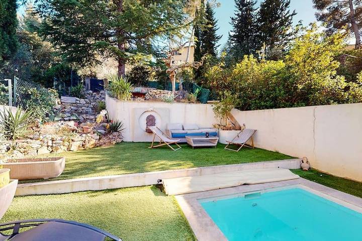 Villa pour 8 personnes, avec jardin et piscine à Aubagne - 2