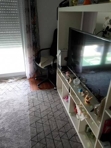 Gîte pour 4 personnes, avec piscine et vue ainsi que jardin et vue sur le lac à La Roche-Chalais
