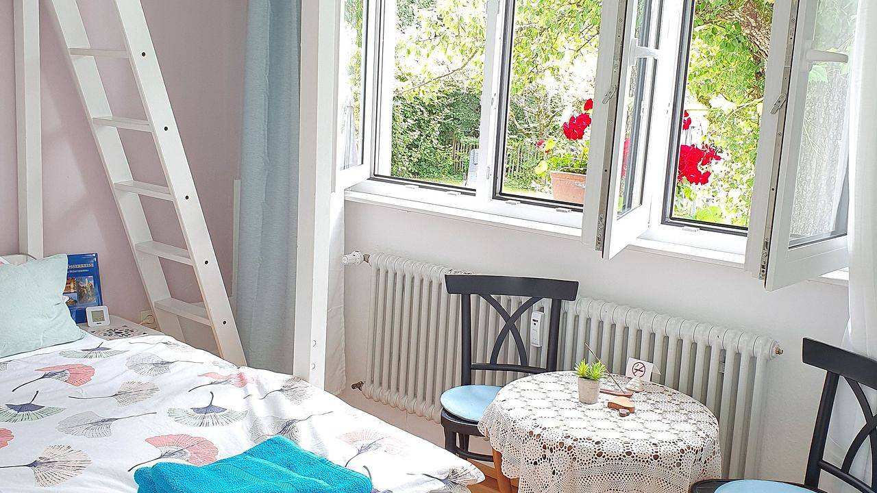 Ganze Ferienwohnung, Ferienwohnung für 4 Personen (25 m²) in Reutlingen in Reutlingen, Neckar-Alb