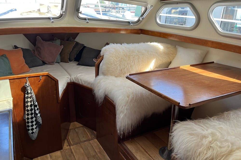House Boat/Classic Yaght in Amsterdam-Noord, Dutch Coast