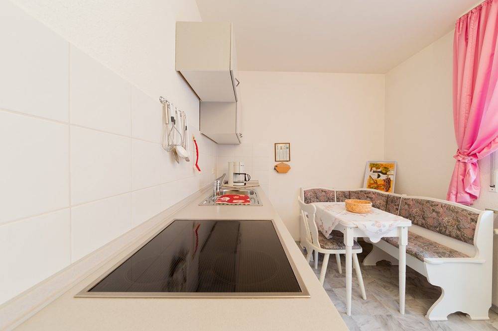 Ganze Ferienwohnung, Haus Munding - Ferienwohnung 1 in Langenargen, Region Bodensee-Oberschwaben