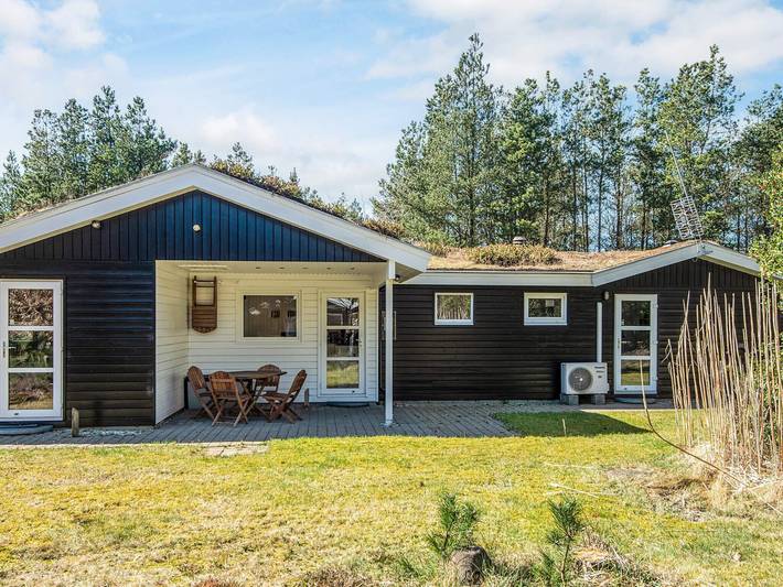 Feriehus for 6 personer, med terrasse og sauna - 1