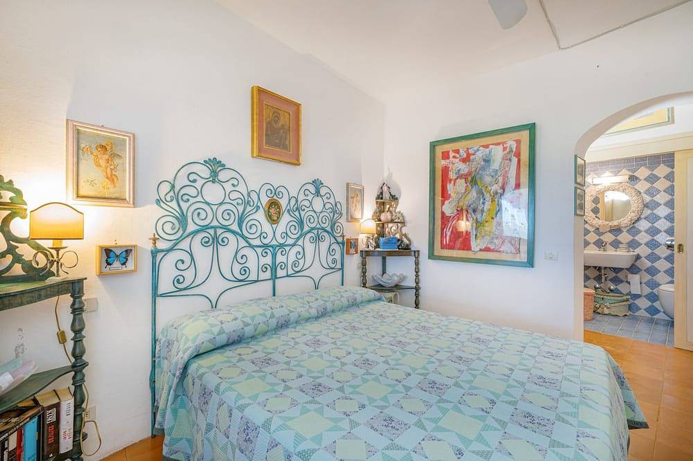 Ganze Wohnung, Elegant apartment with swimming pool and beautiful view of the harbor. in Arzachena, Costa Smeralda